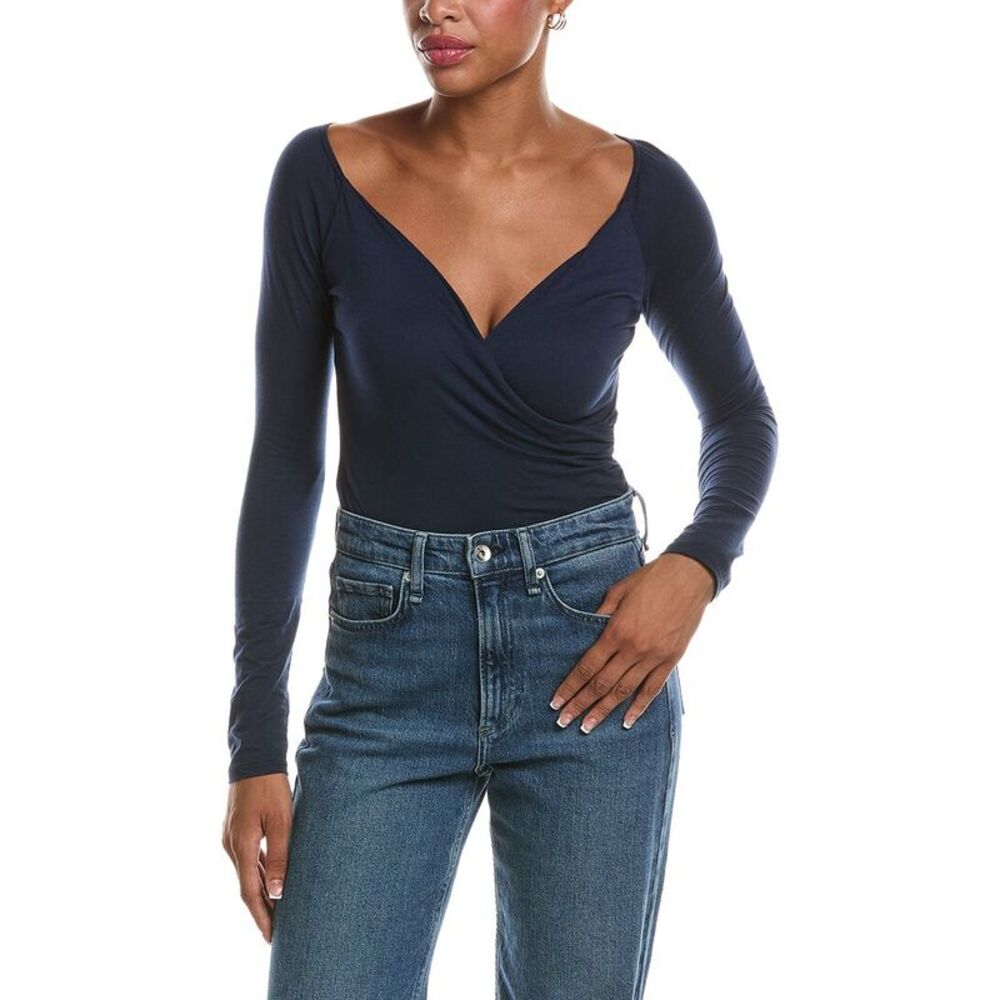 Velvet By Graham & Spencer Womens Rak Gauzy Whisper Novel Top, Navy